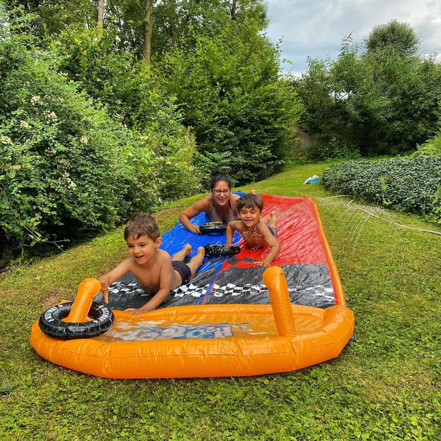 Time off! Wir wünschen euch schöne Ferien! - Instagram Bild 1