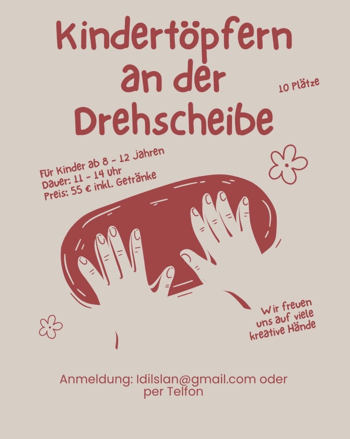 Kindertöpfern an der Drehscheibe in Idyllic Studio