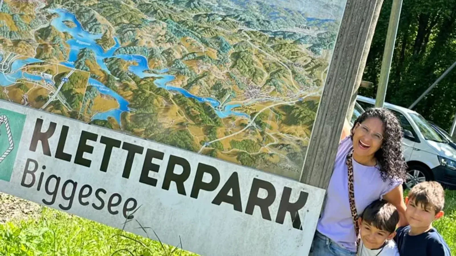 Der @kletterparkbiggesee: Über 60 Kletterübungen, 7 Parcours – für jedes Level was dabei! 🤩 - Instagram Vorschaubild 1