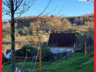 Hola! Heute präsentieren wir den Spielplatz in Oberschelden! 💫 - Instagram Bild 6
