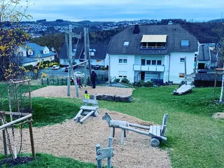 Spielplatz Kiefernweg/Eschenweg in Olpe: „HeimatflOEhe“. - Instagram Bild 3