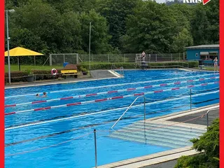 📍Warmwasser-Freibad in der Gambach. Gambachsweg 24, 57258 Freudenberg. - Instagram Bild 2