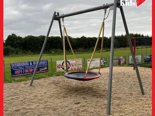 💫Spielplatz, Wald und Flieger: - Instagram Bild 5