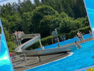 Es ist mir eine Freude, euch das Freibad in Hilchenbach vorzustellen! 💫 - Instagram Bild 2