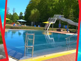 Ich war heute wieder im Freibad, dieses Mal mit den Kids natürlich! Sie hatten sooooo Lust mal wieder im Freibad zu spielen! 💫 - Instagram Bild 3