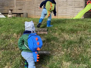Was kannst du machen, wenn dir / den Kindern die Decke auf den Kopf fällt?⠀ - Instagram Bild 2