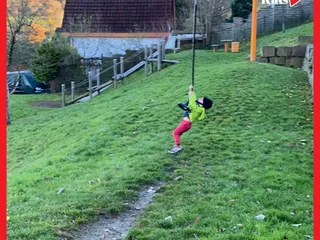 Hola! Heute präsentieren wir den Spielplatz in Oberschelden! 💫 - Instagram Bild 7