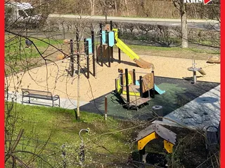 ❤️ Der Spielplatz an der Alche (zwischen Cafe del Sol, Skaterpark und Timberjacks) ist frisch renoviert und endlich wieder offen! 🙌🏼 - Instagram Bild 3