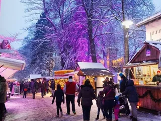Lieblingsbeschäftigungen und Veranstaltungen im #Dezember!⠀⠀⠀⠀ - Instagram Bild 3