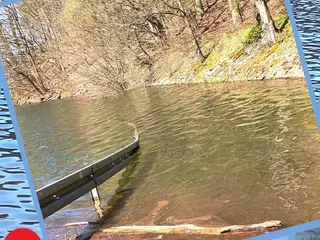Gestern haben wir einen schönen Spaziergang am Biggesee gemacht: - Instagram Bild 2